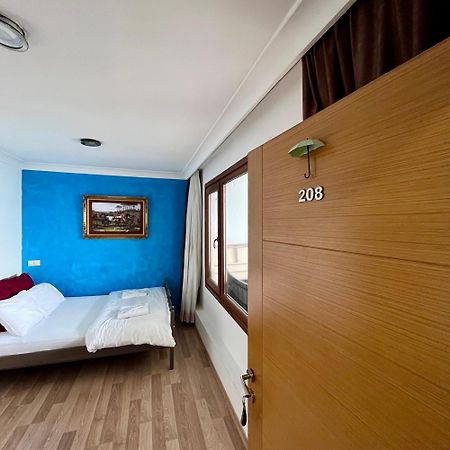 By Sukru Hotel Адалар Екстериор снимка